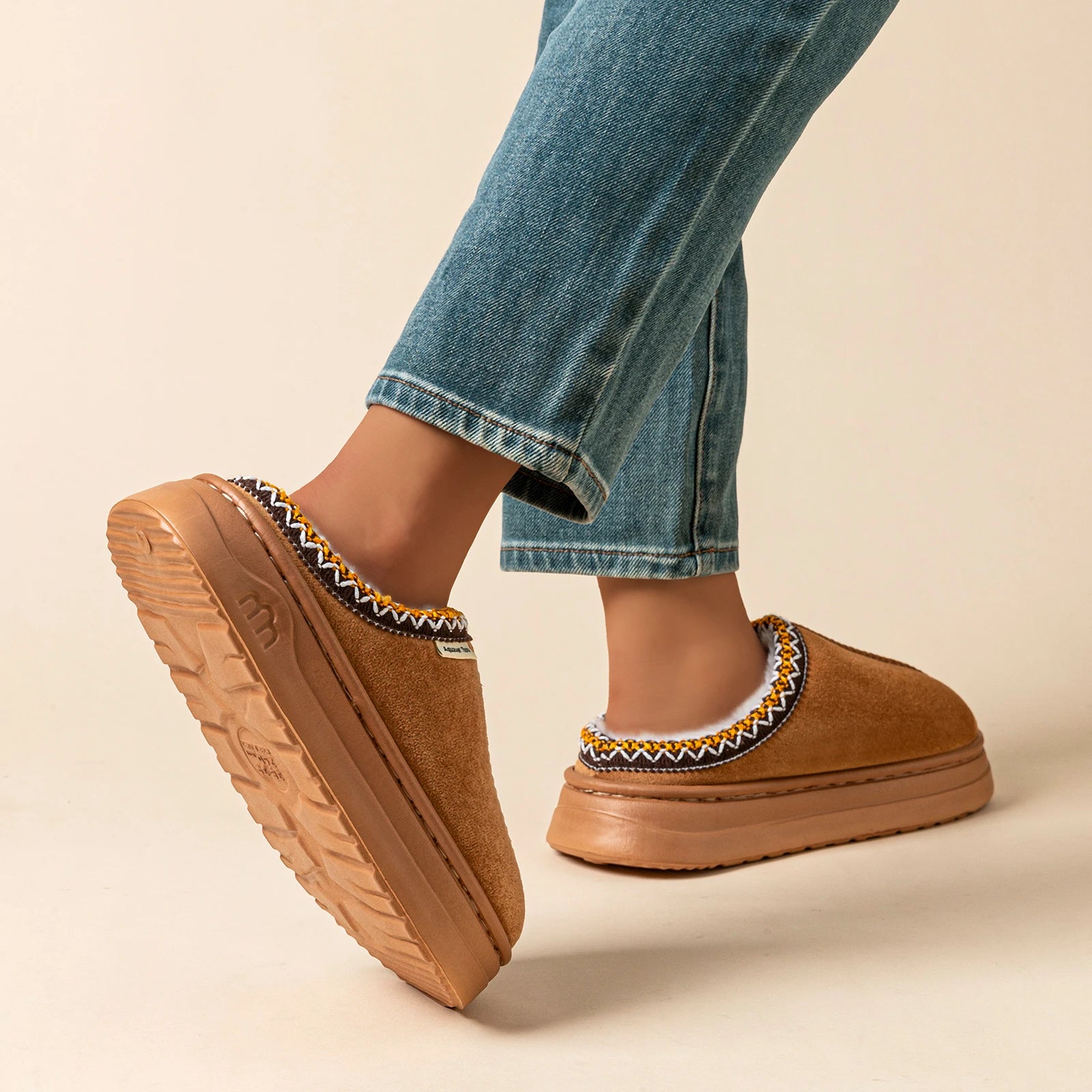 Fashion Winter Soft Sole Women's Slipper Boots Fuzzy Outdoor Casual Simple Anti-slip Indoor Warm Comfort Men Plush Home Shoes